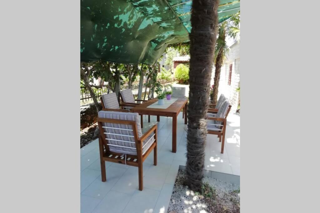 Near Beach - Apartments Marica - Studio Rovinj Exterior foto